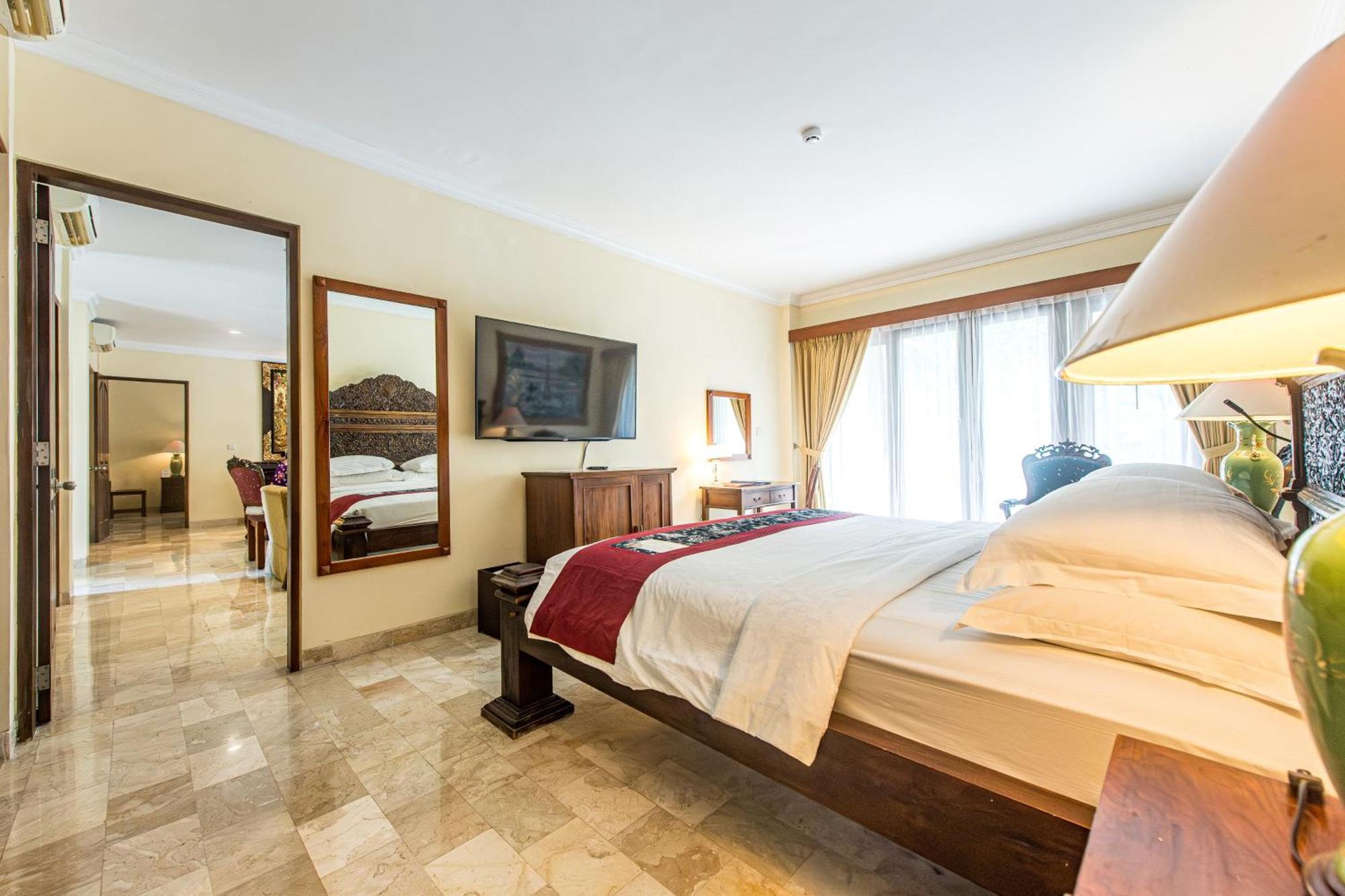 Hotel Kumala Pantai Легіан Екстер'єр фото
